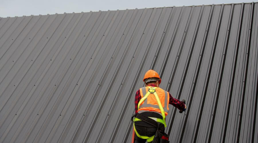 Expert Emergency Roof Repairs services in Crawfordsville, IN